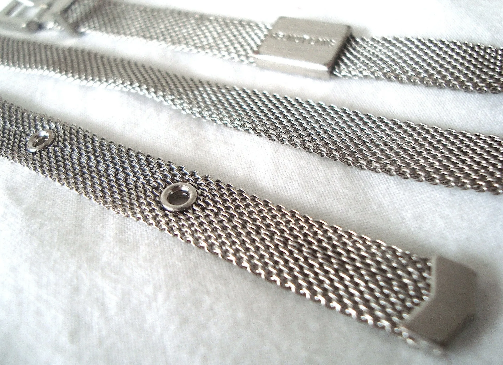 2004 Woven Metal Chain Belt