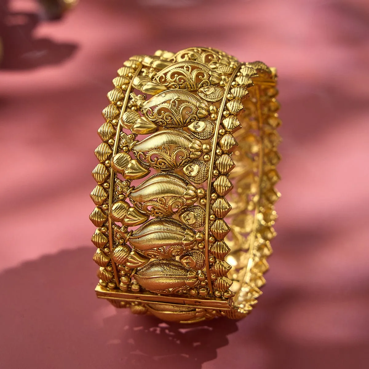 Antique Bangle 167861