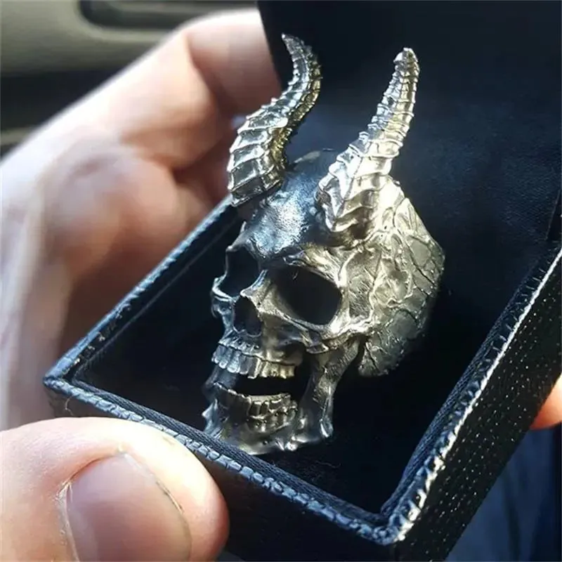 Black Skull Ring