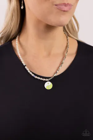 Necklaces Youthful Yin and Yang - Green N2119