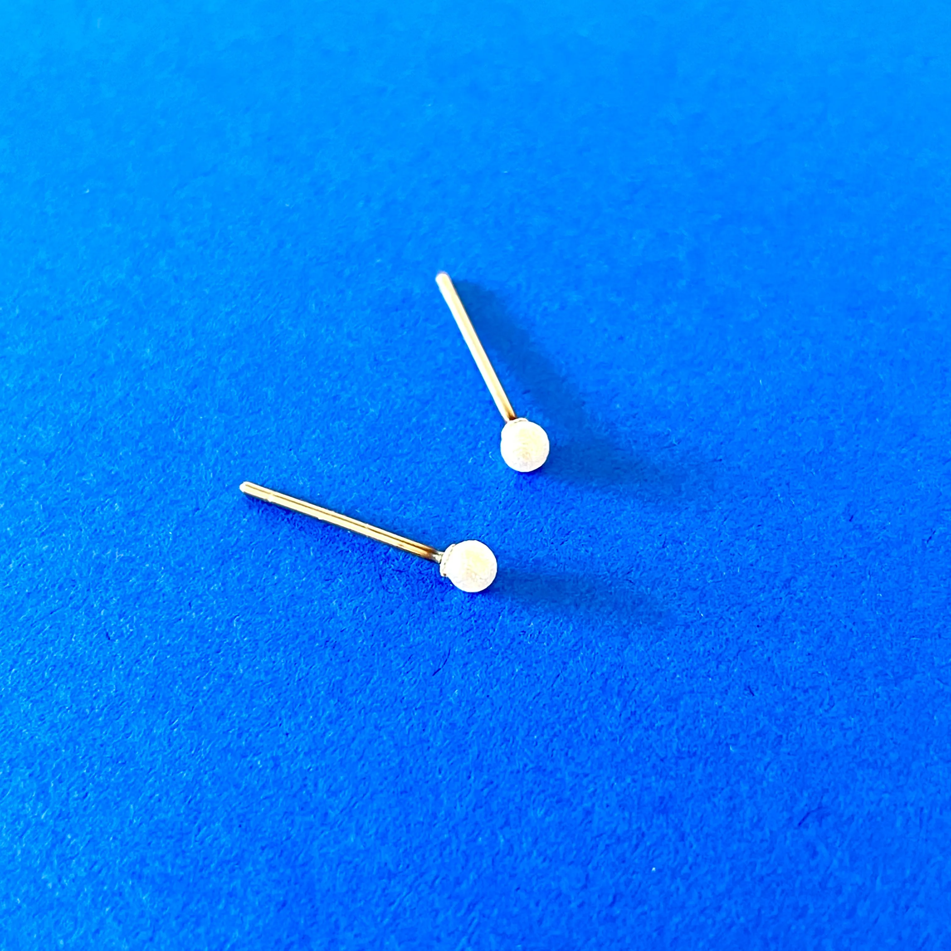 Pitted Pearl Micro Stud Earrings