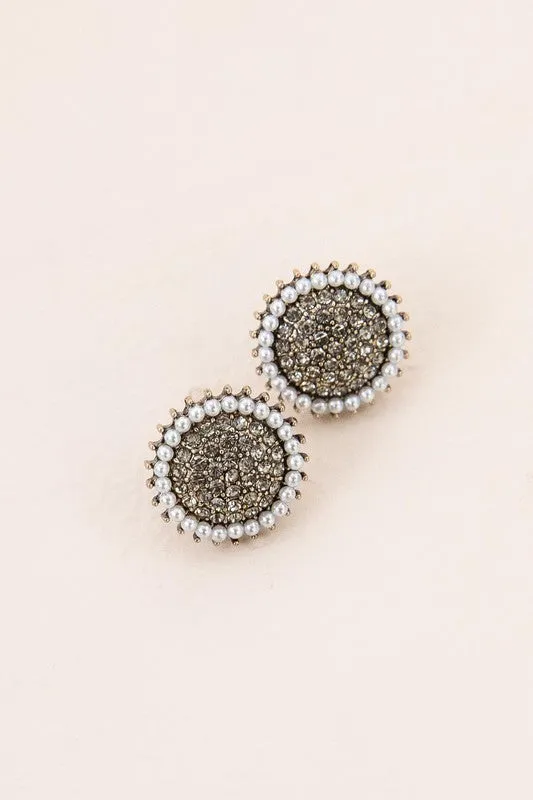 Refined Stud Earrings