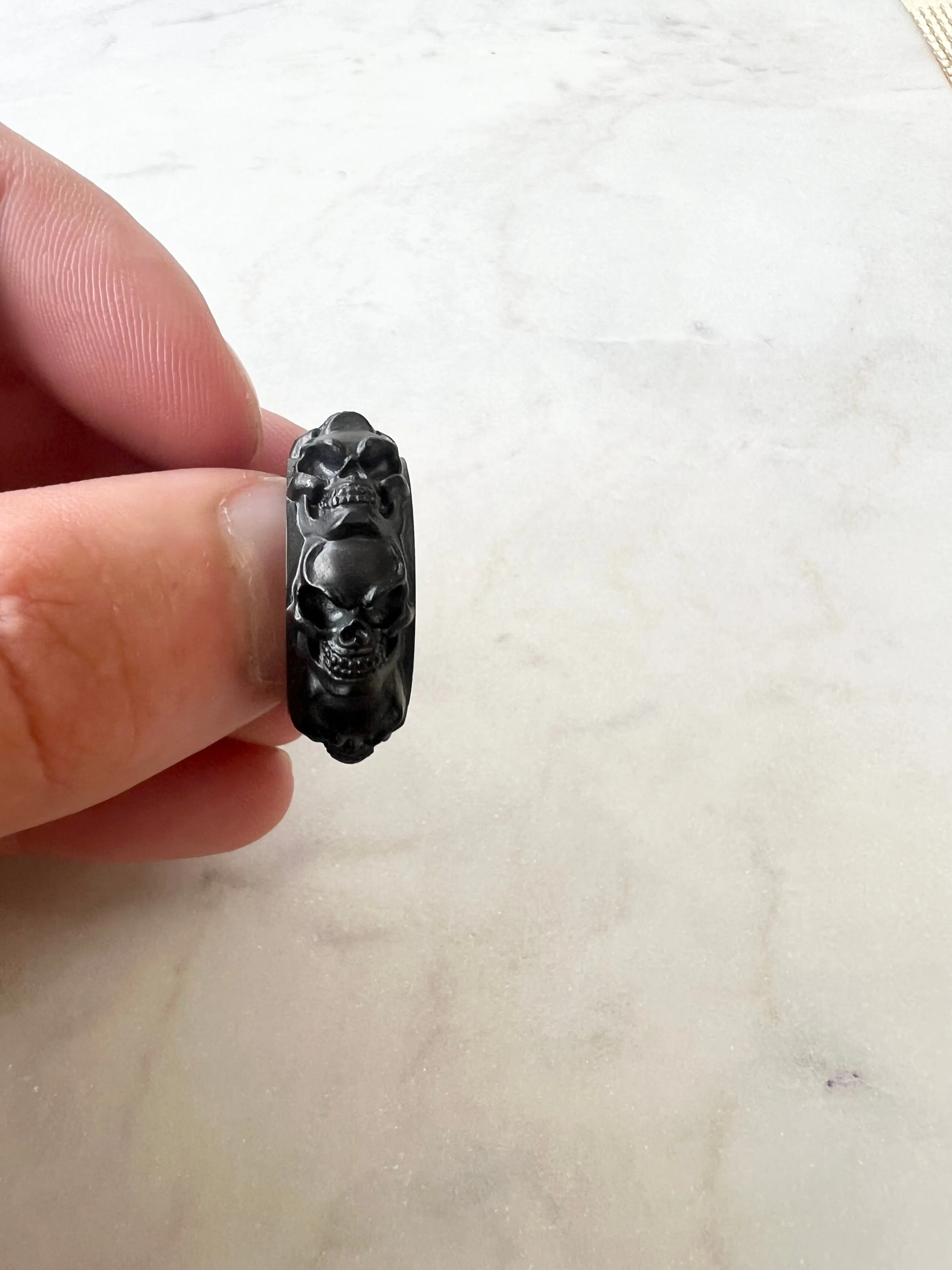 Room 101 Antique Plated Skull Ring / Black