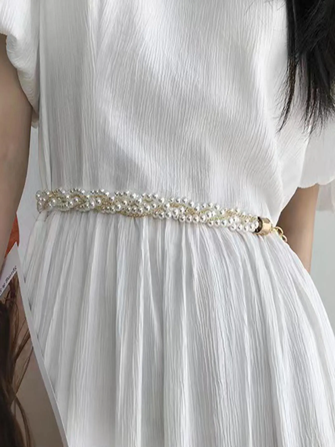 SHEIN Faux Pearl Decor Chain Belt