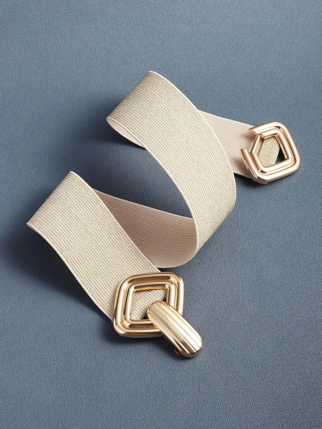 SHEIN Geometric Buckle Belt