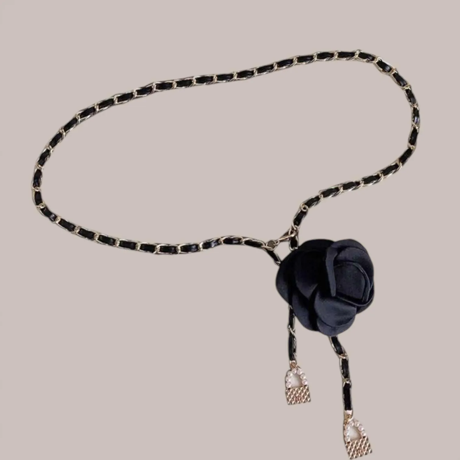 TAILLE Flower Accent Chain Dainty Belt