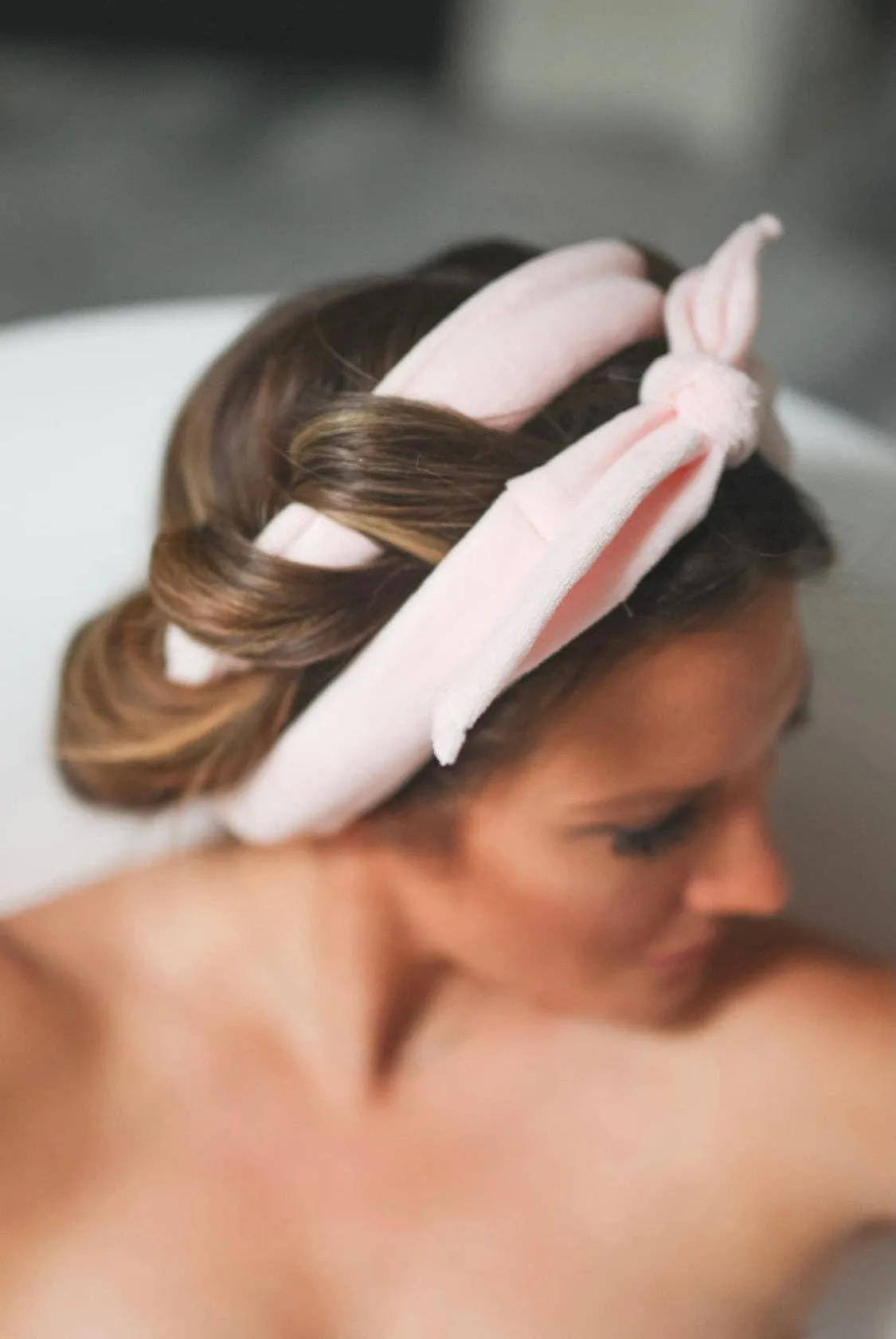 The Original Sway Heatless Curling Velour Ribbon | Hair Wrap: Ballet Pink